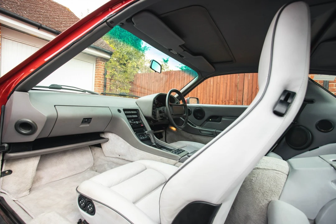 1991 Porsche 928 S4 - Image 27 of 30