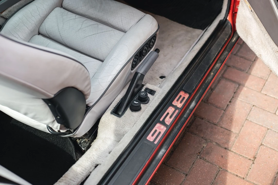 1991 Porsche 928 S4 - Image 25 of 30