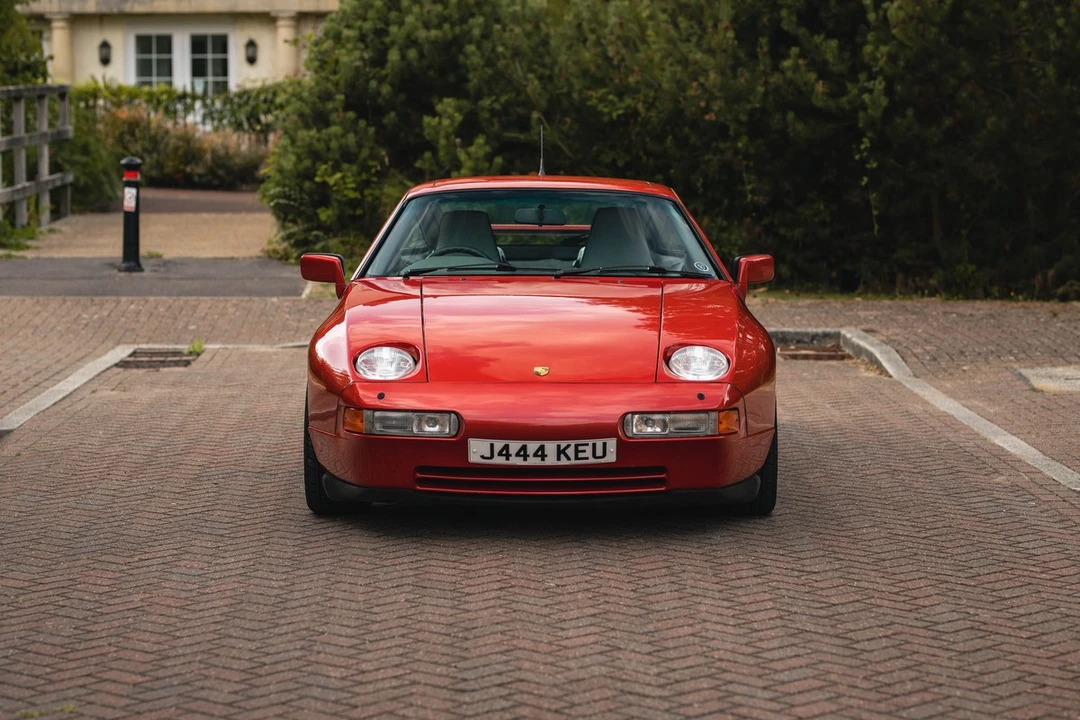 1991 Porsche 928 S4 - Image 15 of 30