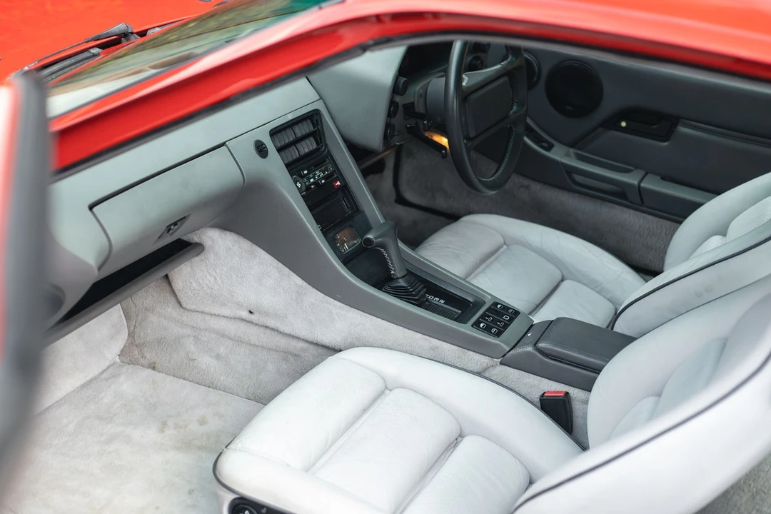 1991 Porsche 928 S4 - Image 28 of 30