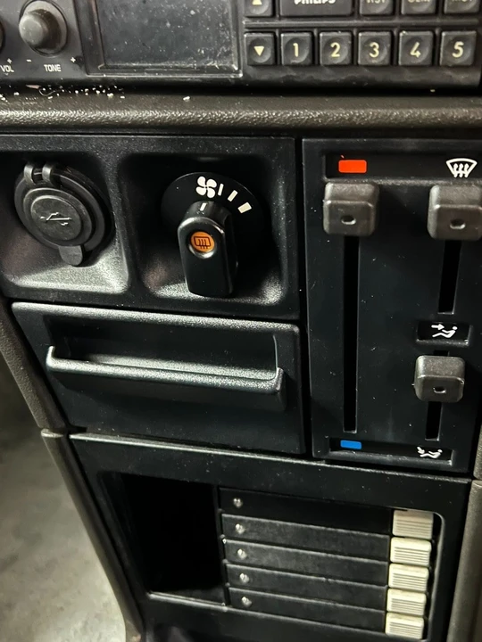 1991 Vauxhall - Image 25 of 30