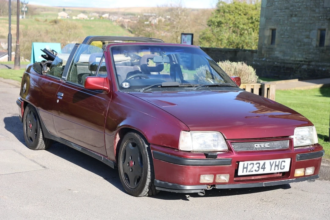 1991 Vauxhall - Image 2 of 30