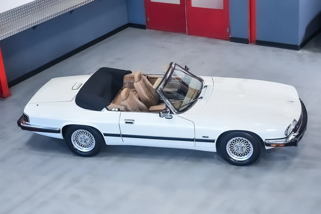 1992 Jaguar XJS Facelift V12 - Image 12 of 30