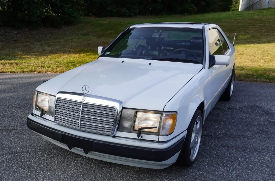 1992 Mercedes-Benz W124 E-Class - Image 4 of 6