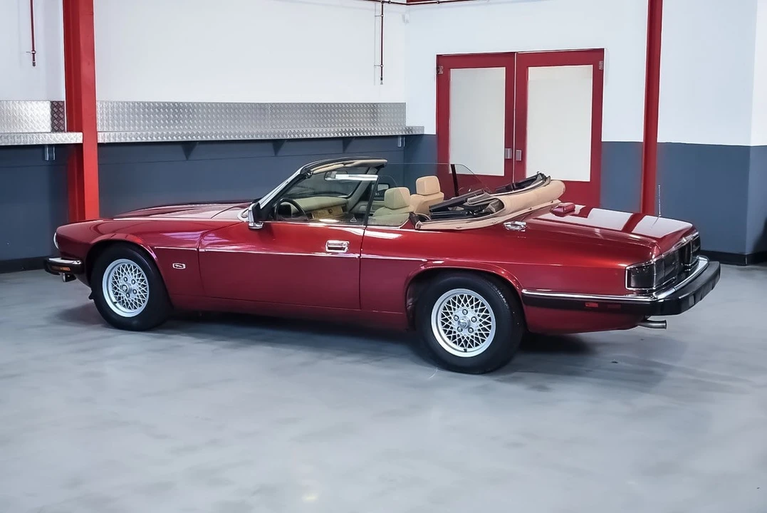 1993 Jaguar XJS Facelift AJ-16 - Image 17 of 30