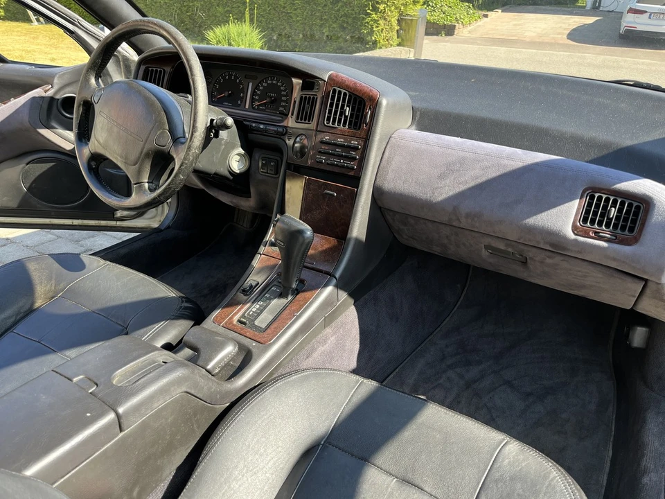 1993 Subaru SVX - Image 26 of 30