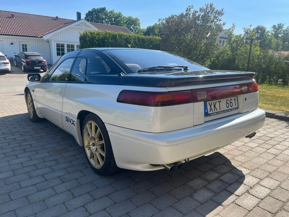 1993 Subaru SVX - Image 9 of 30