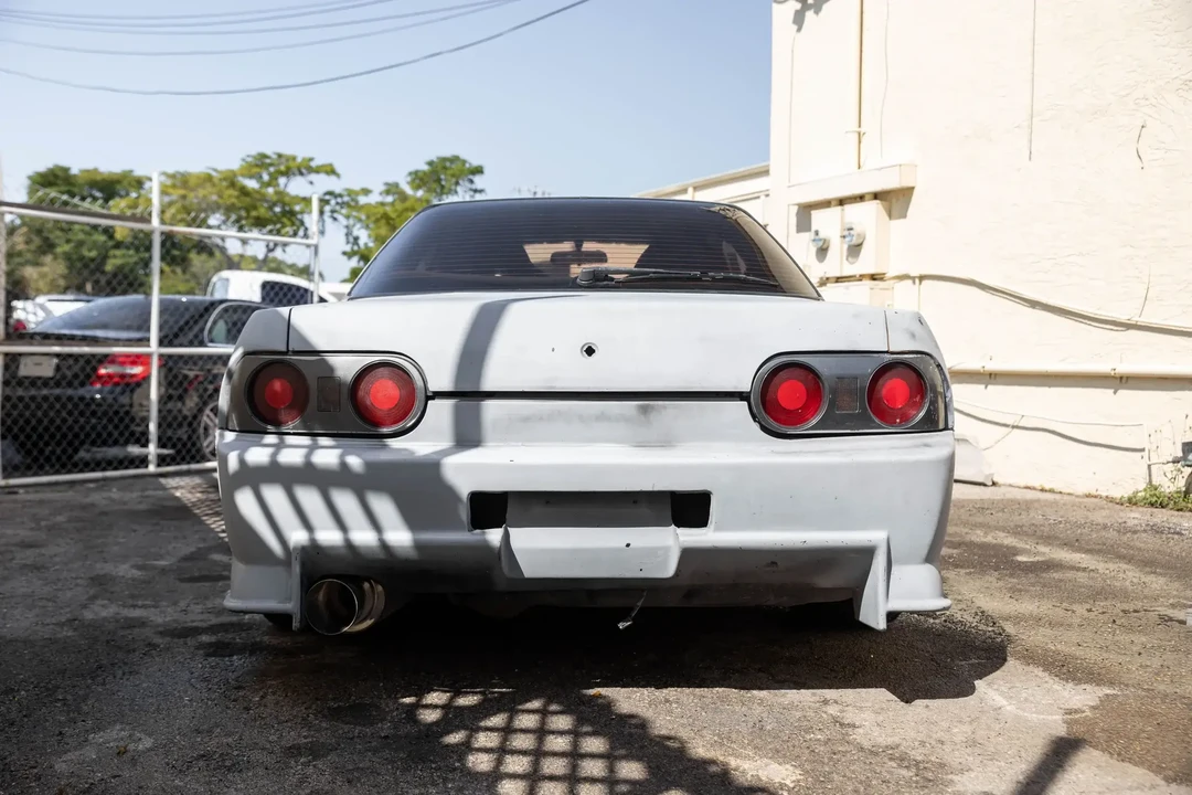 1994 Nissan R32 Skyline GT-R 8th Gen - Image 3 of 6