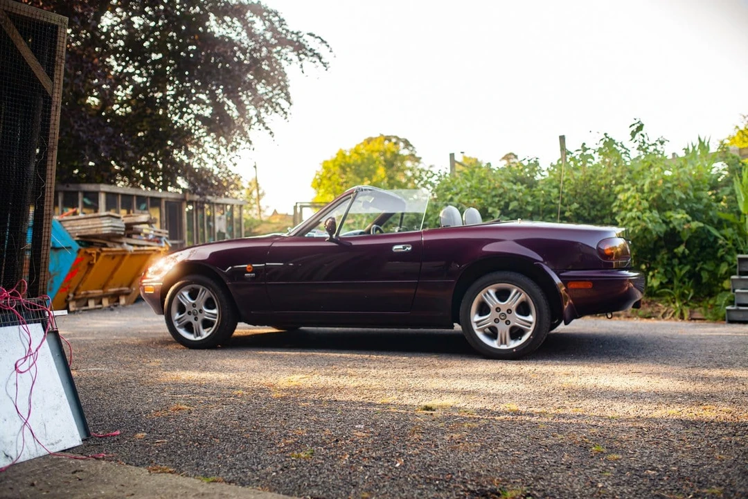 1986 Mazda NA MX-5 Miata - Image 12 of 30