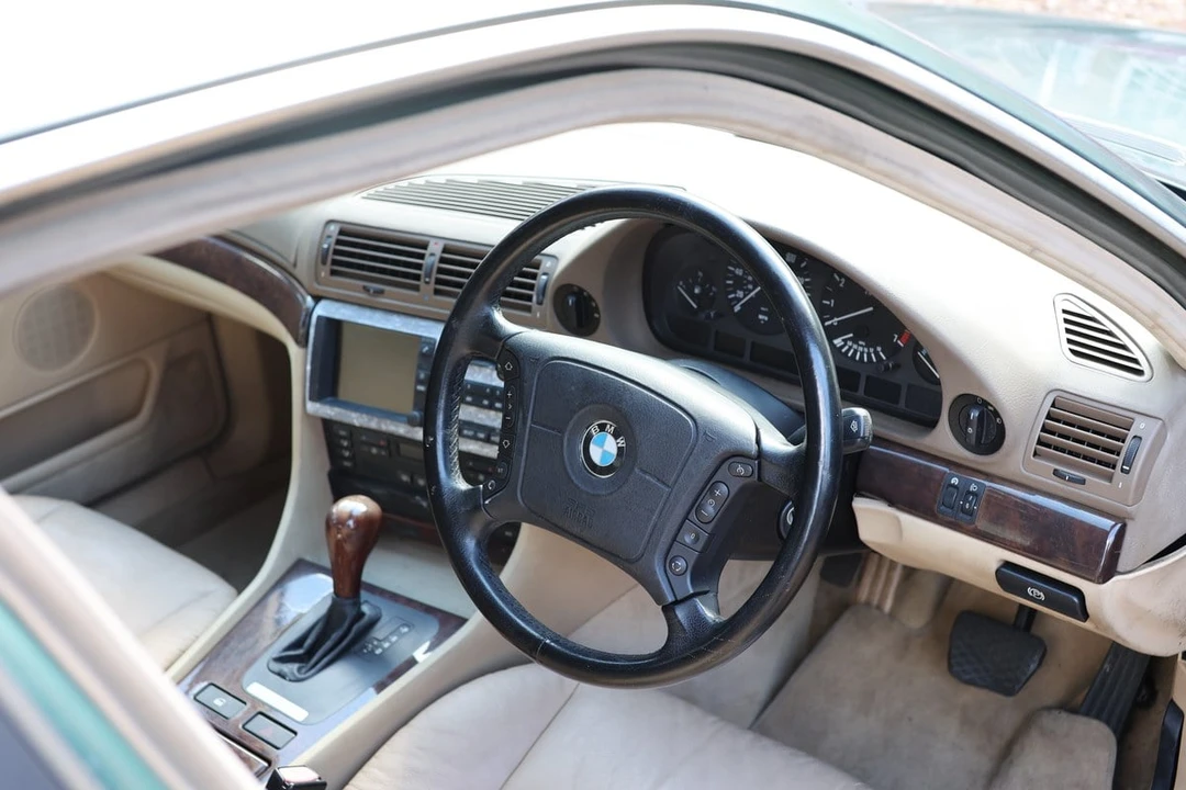 1997 BMW E38 7 Series - Image 22 of 30