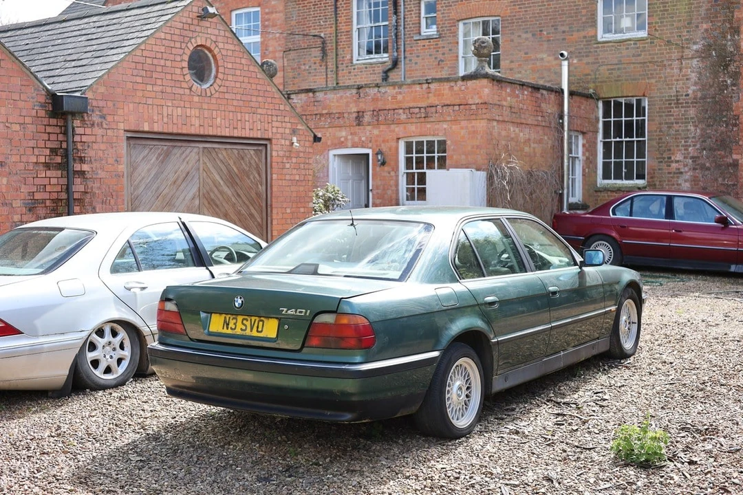 1997 BMW E38 7 Series - Image 9 of 30