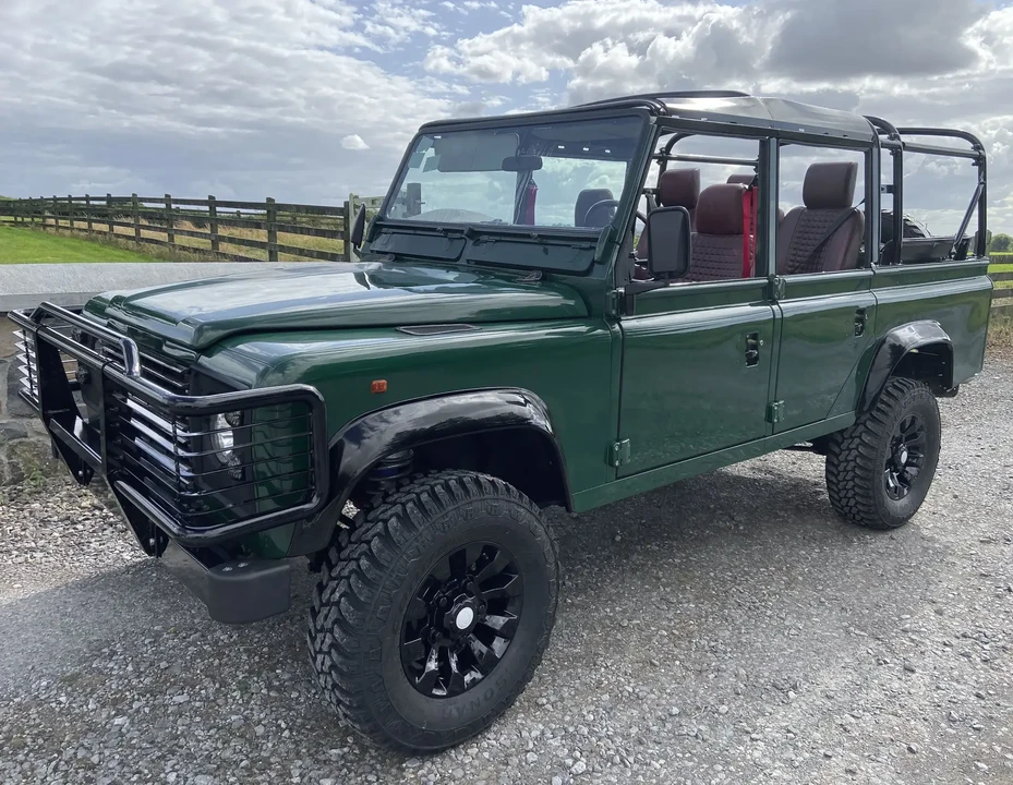 1997 Land Rover Defender 110 - Image 6 of 6