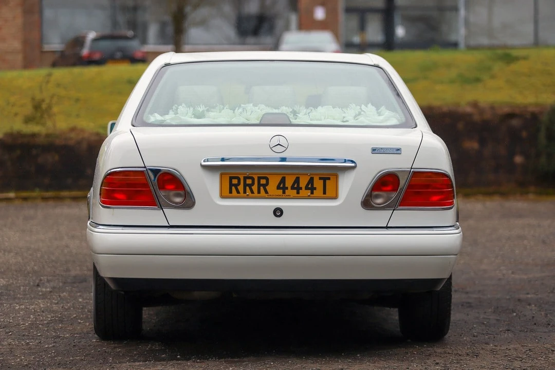1998 Mercedes-Benz W210 E-Class - Image 5 of 30