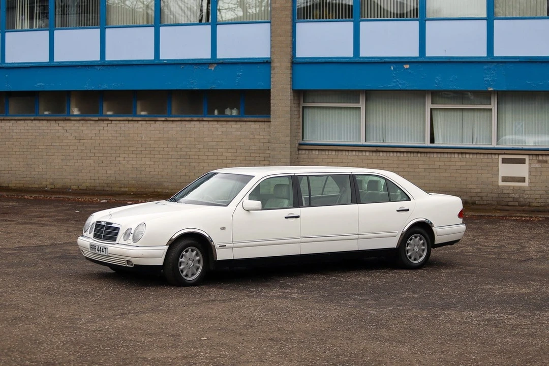1998 Mercedes-Benz W210 E-Class - Image 2 of 30