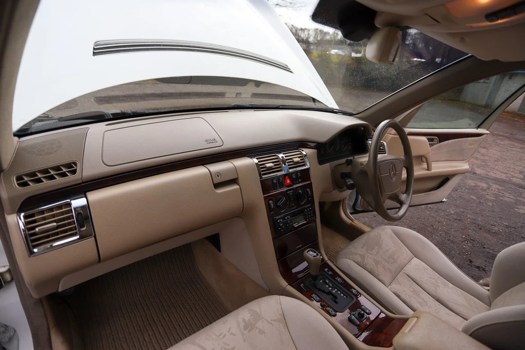 1998 Mercedes-Benz W210 E-Class - Image 29 of 30