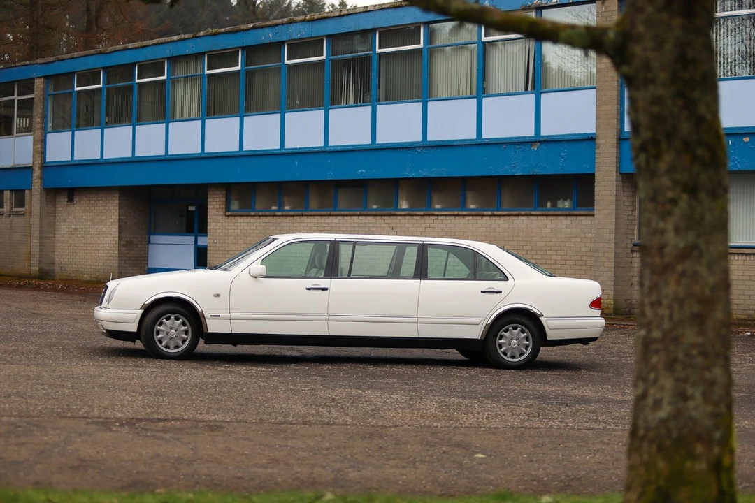 1998 Mercedes-Benz W210 E-Class - Image 3 of 30