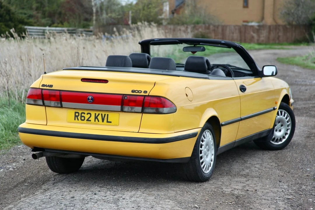 1998 Saab 900 2nd Gen - Image 17 of 30