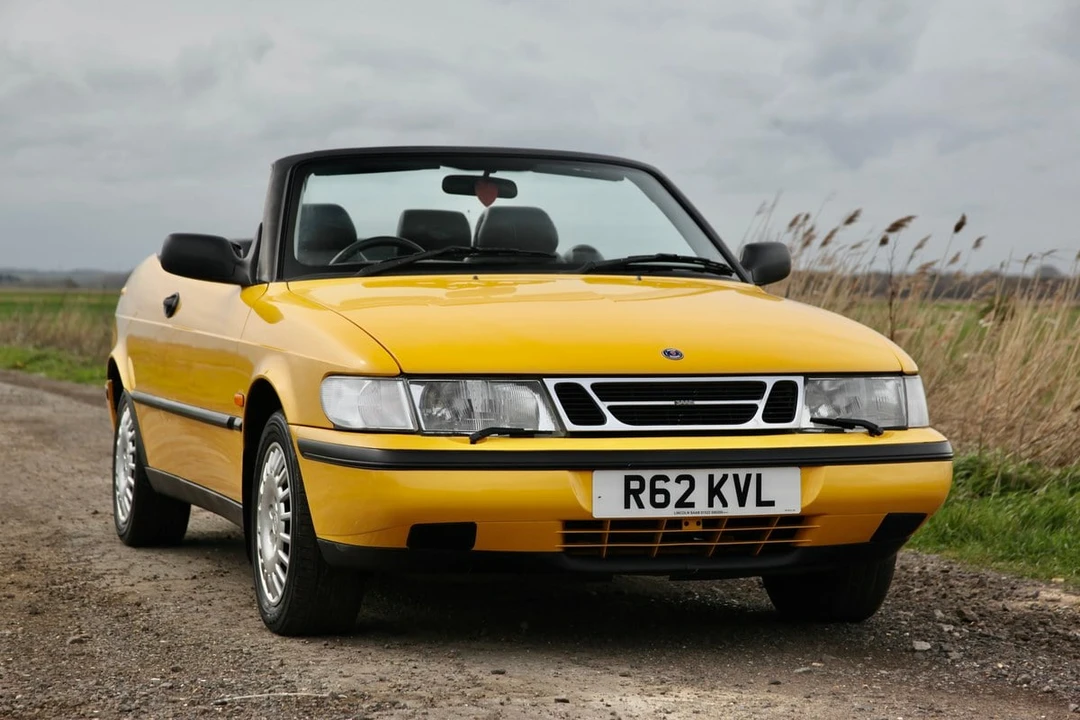1998 Saab 900 2nd Gen - Image 10 of 30