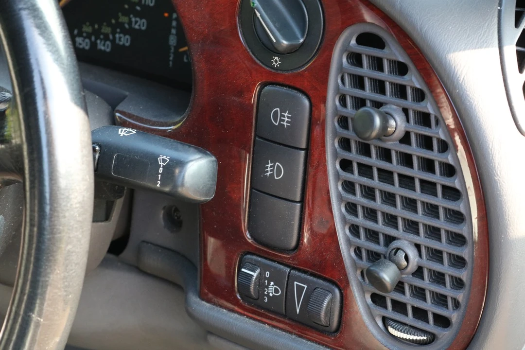 1998 Saab 9-3 1st Gen - Image 19 of 30