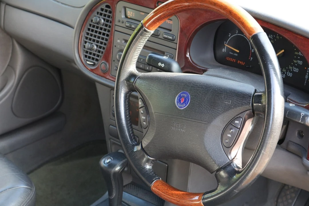 1998 Saab 9-3 1st Gen - Image 16 of 30