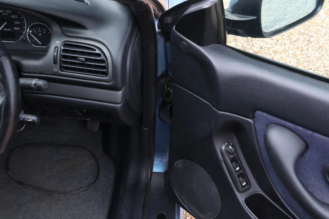 1999 Peugeot - Image 25 of 30