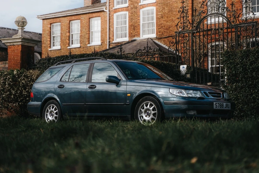 1999 Saab 9-5 1st Gen - Image 11 of 30
