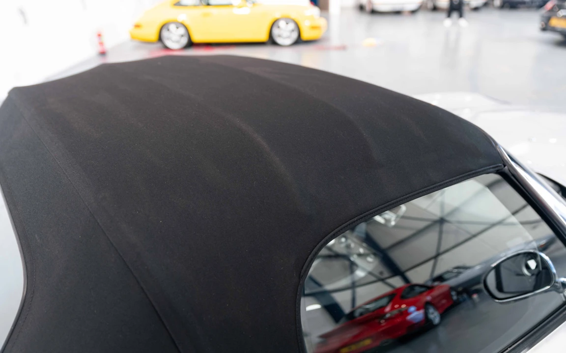 2000 BMW Z8 - Image 30 of 31