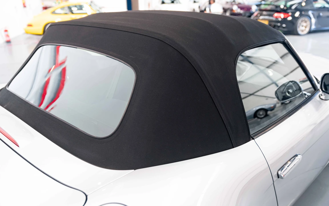 2000 BMW Z8 - Image 31 of 31