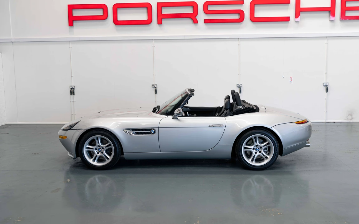 2000 BMW Z8 - Image 18 of 31