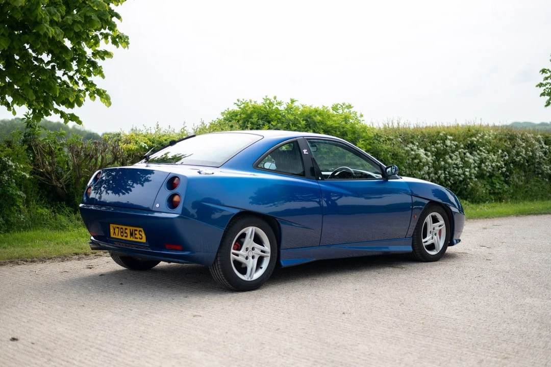 2000 Fiat Coupe - Image 9 of 30
