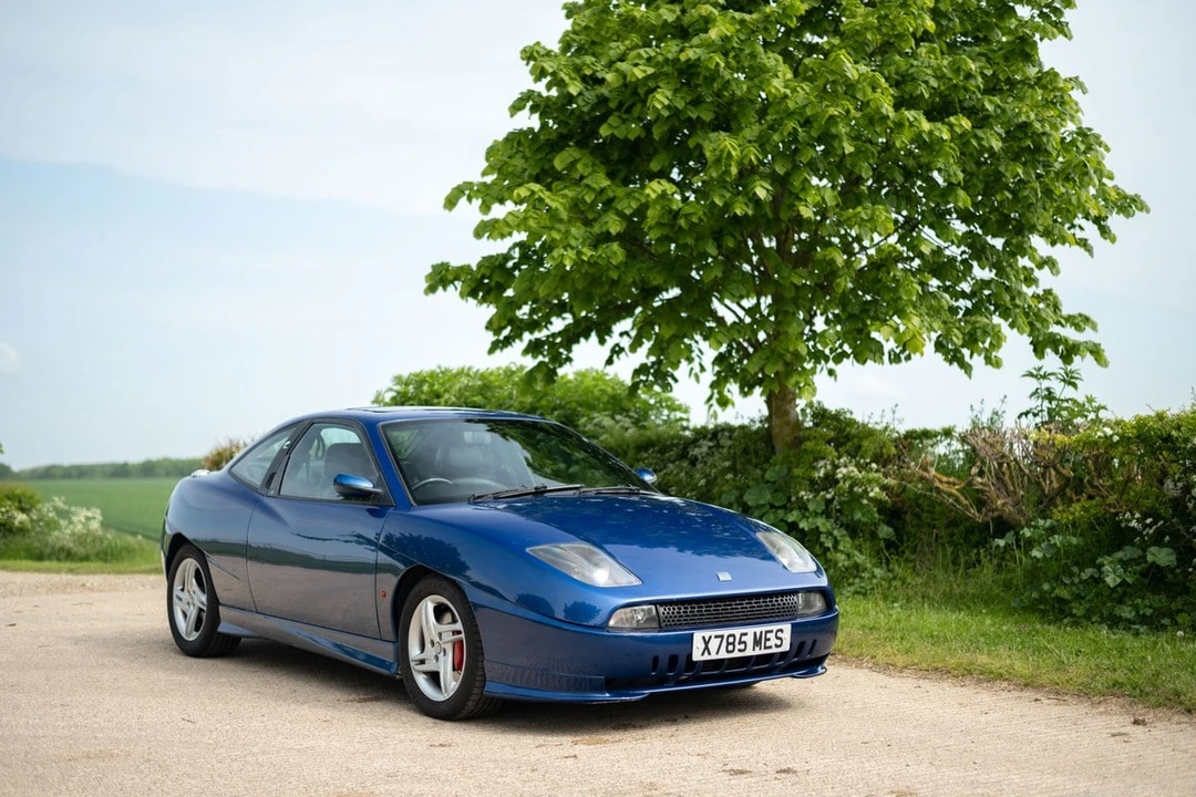 2000 Fiat Coupe - Image 2 of 30