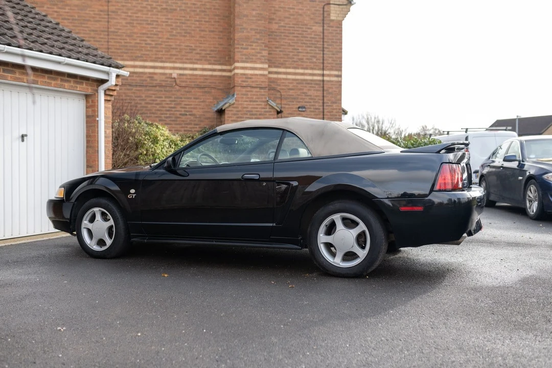 2000 Ford SN95 Mustang - Image 28 of 30