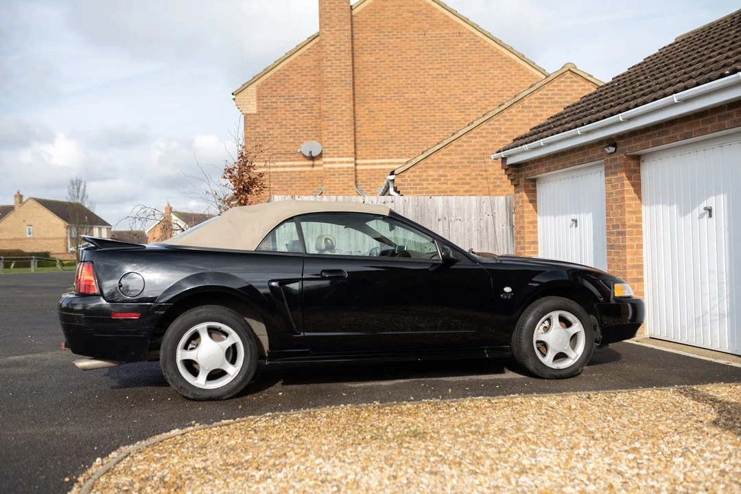 2000 Ford SN95 Mustang - Image 3 of 30