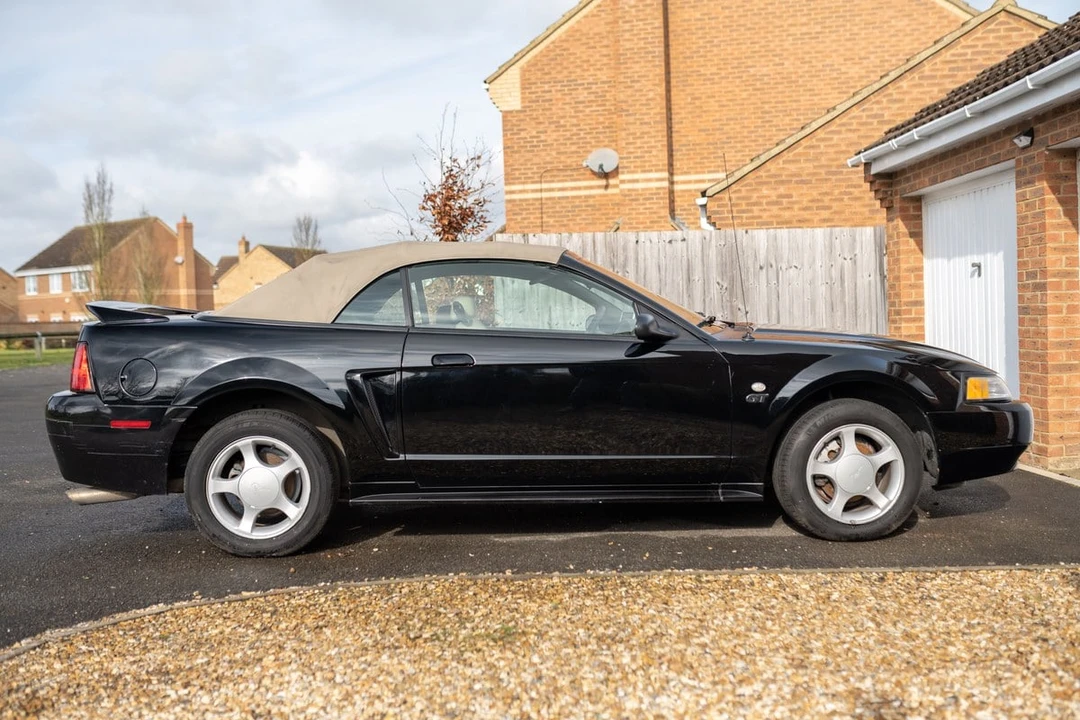 2000 Ford SN95 Mustang - Image 20 of 30