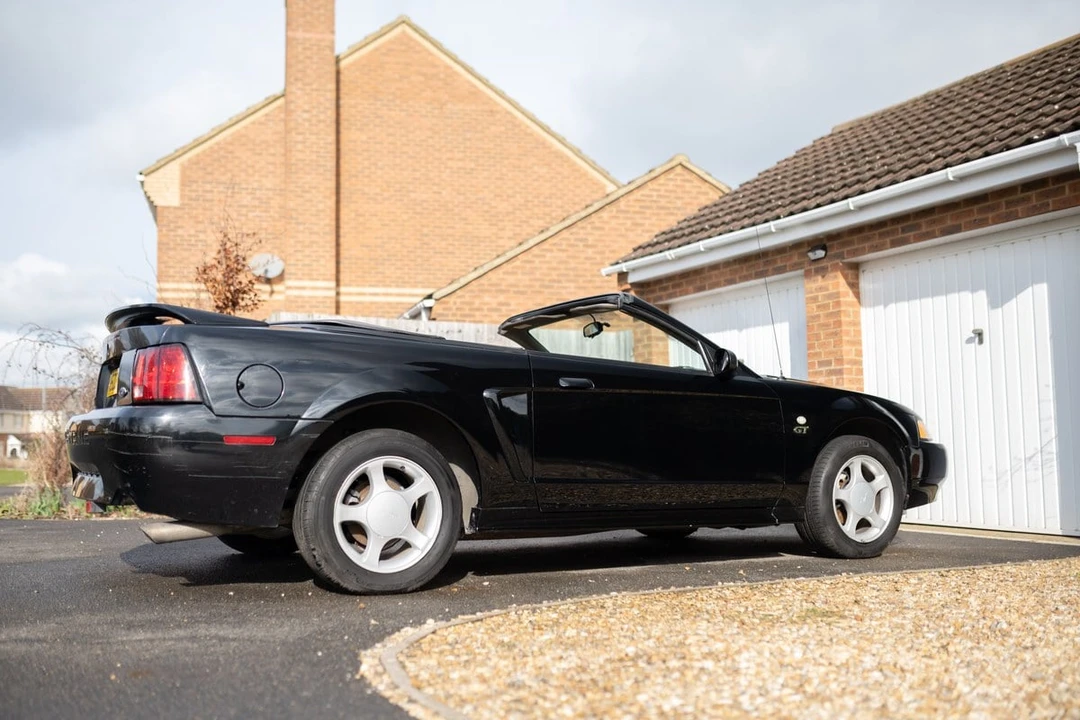2000 Ford SN95 Mustang - Image 2 of 30