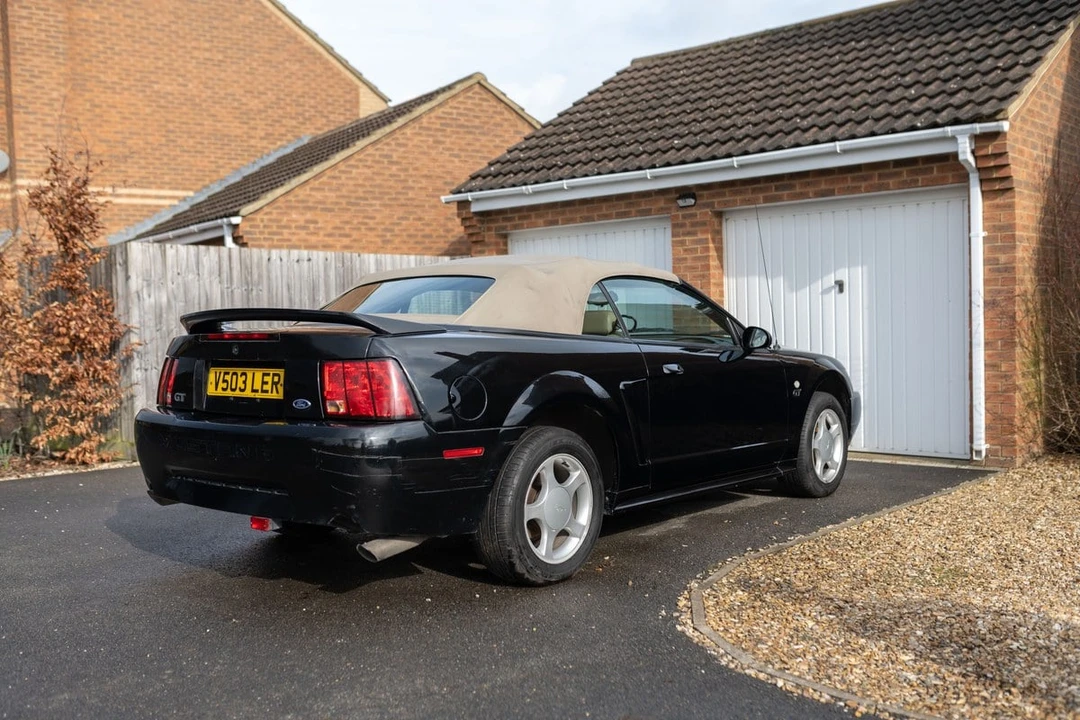 2000 Ford SN95 Mustang - Image 17 of 30