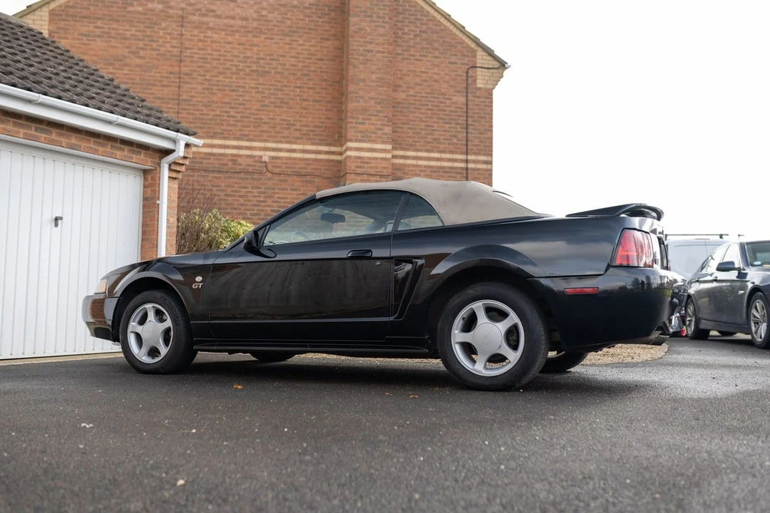 2000 Ford SN95 Mustang - Image 29 of 30