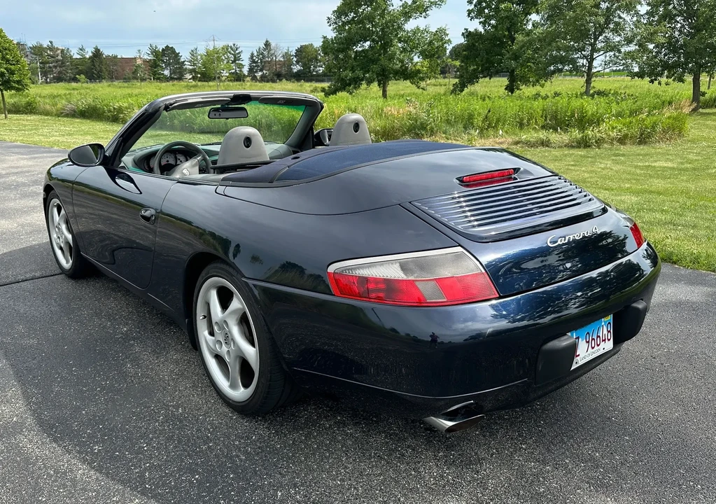 2000 Porsche 996 Carrera 4 - Image 5 of 6