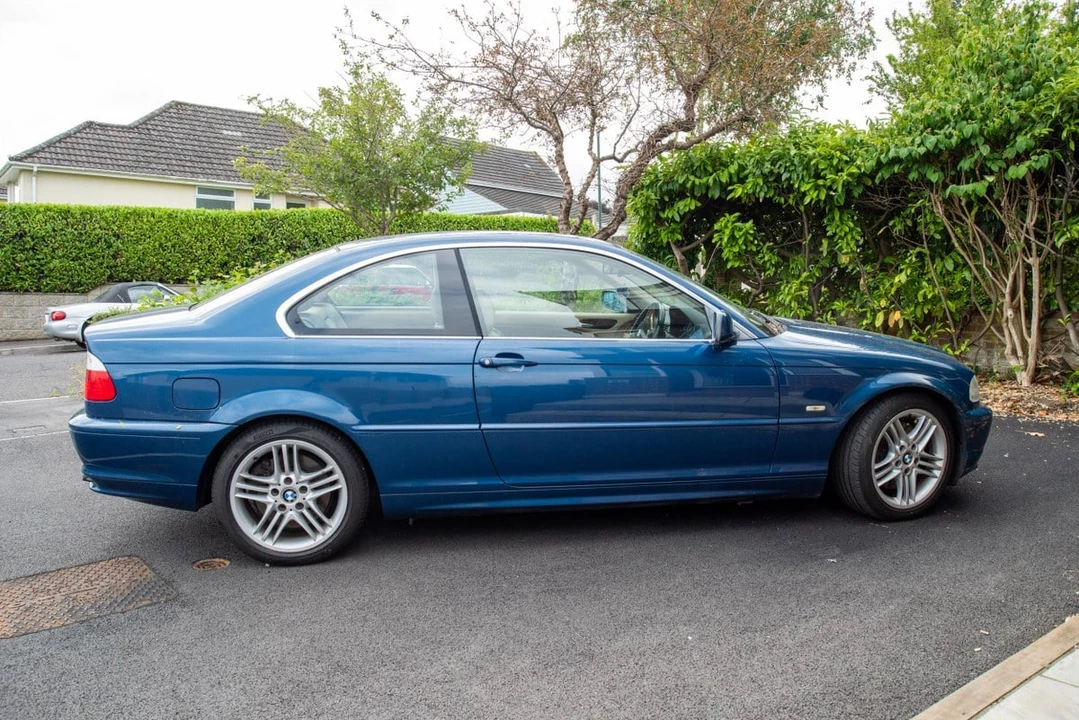 2001 BMW E46 330i & 330Ci - Image 4 of 30