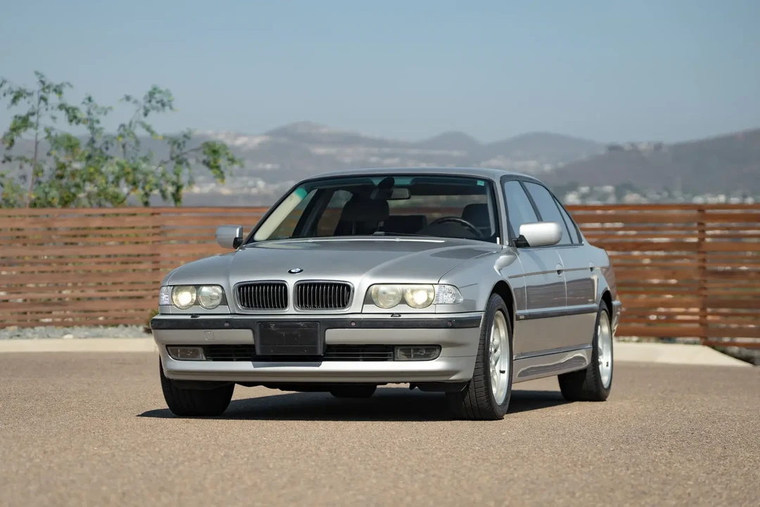 2001 BMW E38 7 Series - Image 2 of 6