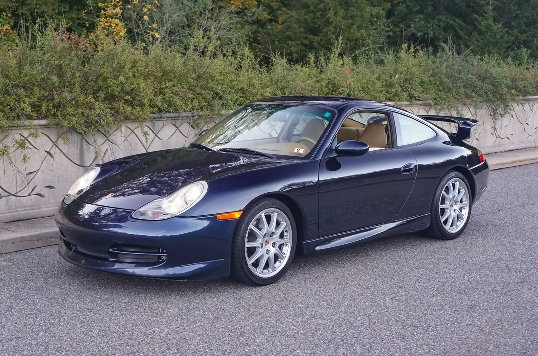 2001 Porsche 996 Carrera - Image 2 of 6