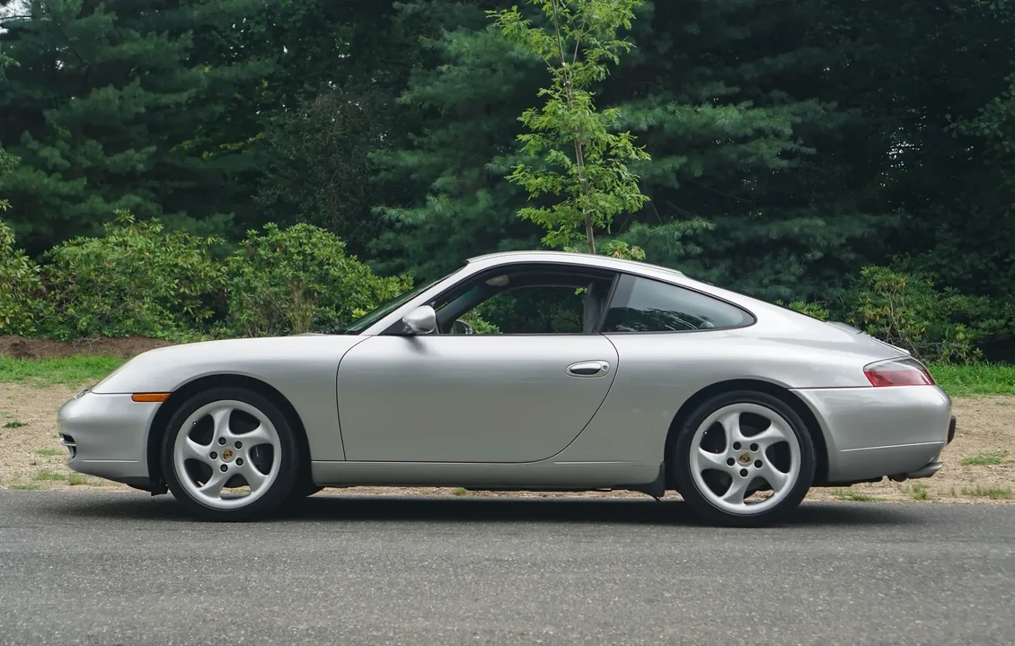 2001 Porsche 996 Carrera - Image 5 of 6