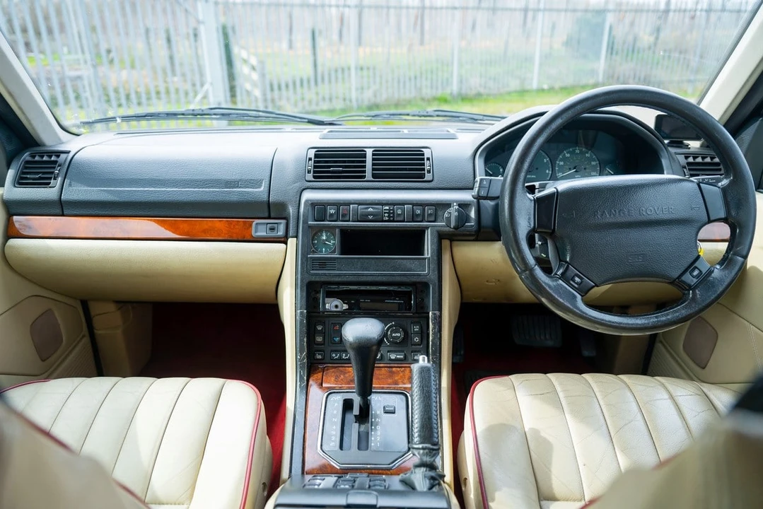 2001 Land Rover Range Rover P38A - Image 24 of 30