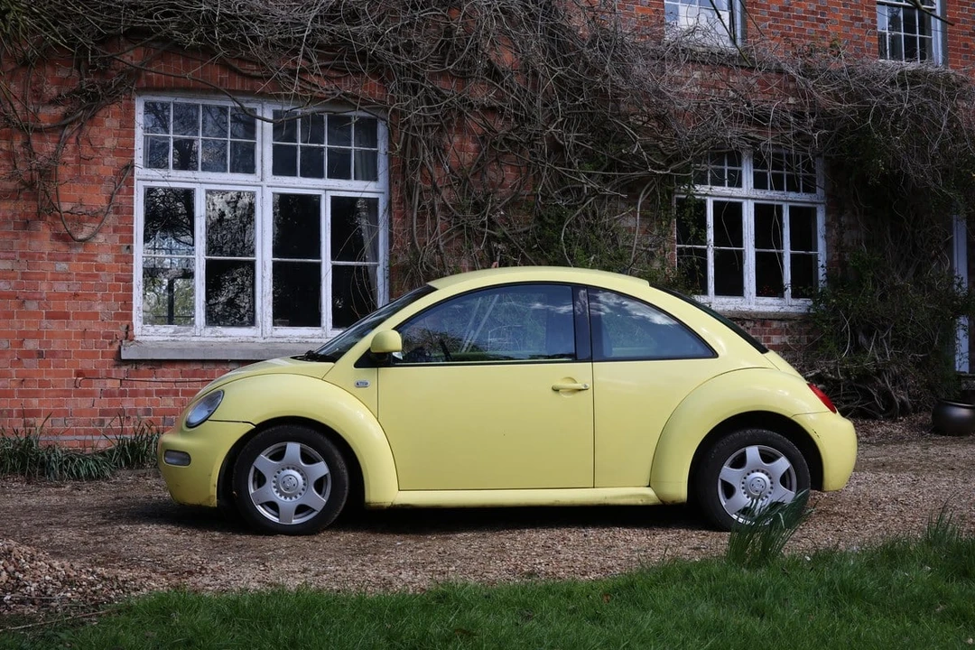 2001 Volkswagen New Beetle - Image 4 of 30