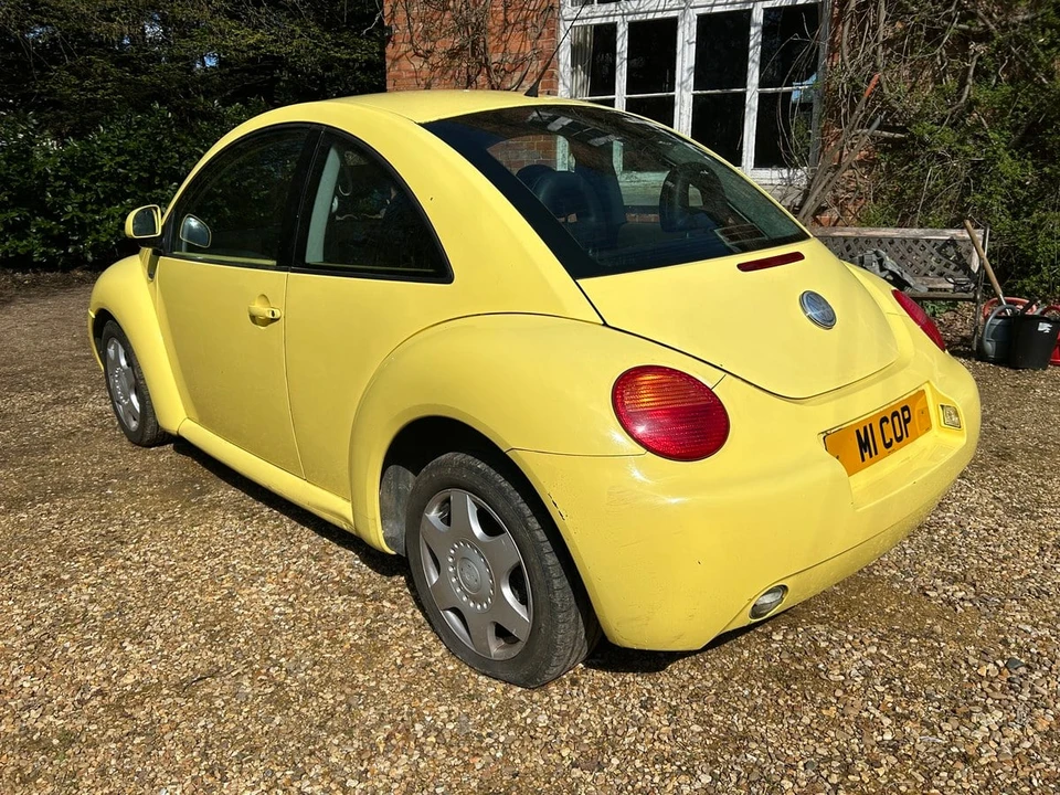2001 Volkswagen New Beetle - Image 11 of 30