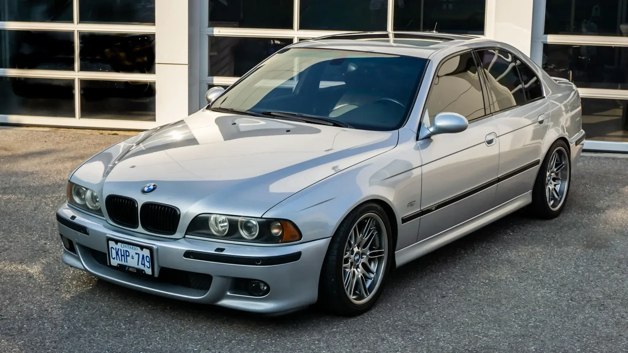 2002 BMW E39 M5 - Image 2 of 6