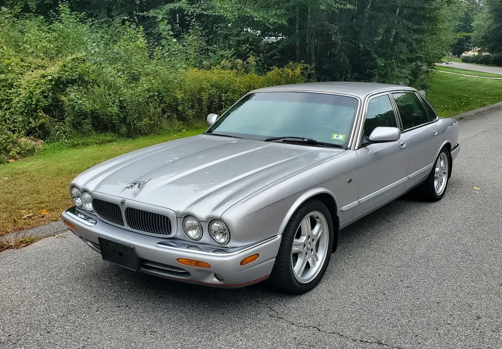 2003 Jaguar X308 XJ - Image 3 of 6