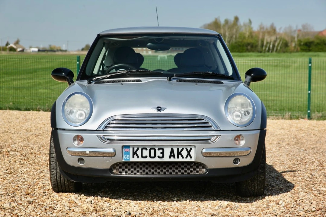2003 Mini Mini 1st Gen - Image 14 of 30