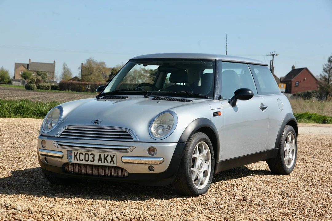 2003 Mini Mini 1st Gen - Image 6 of 30