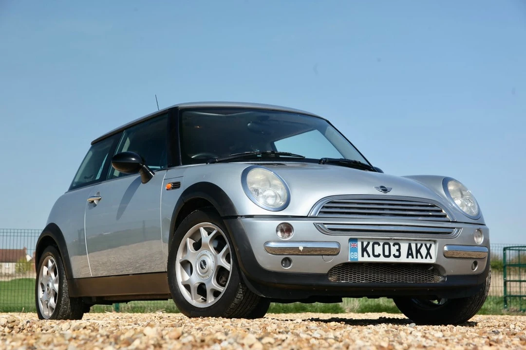 2003 Mini Mini 1st Gen - Image 10 of 30